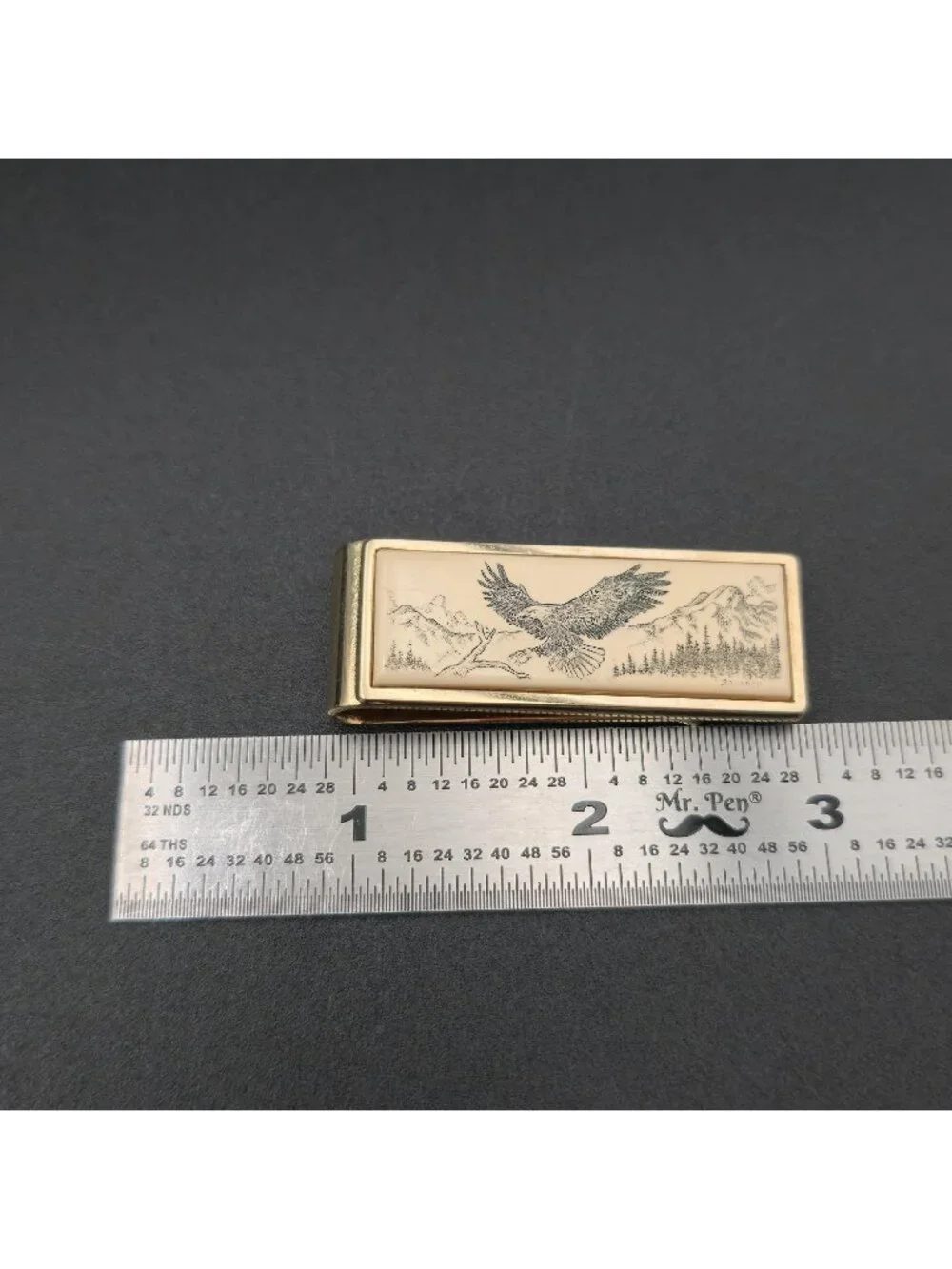 Vintage Gold Tone Scrimshaw Eagle Mountain Scene Minimalist Men's Money Clip B14